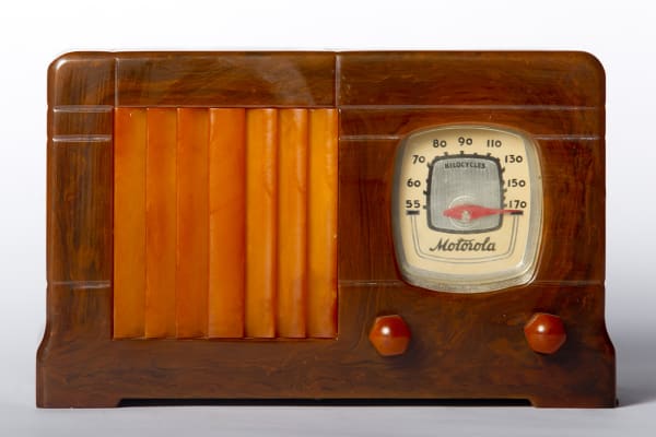 Catalin Radio, Motorola 52, 1939