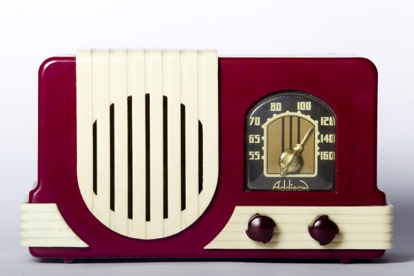 Catalin Radio, Addison 2 Waterfall Grille, 1940