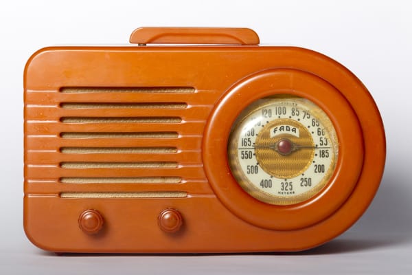 Catalin Radio, Fada 1000 Bullet, 1945