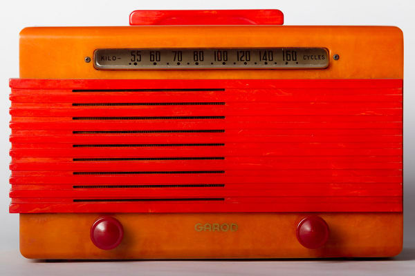 Catalin Radio, Garod 6AVI Commander Wraparound Grill, 1945