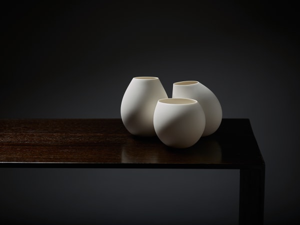 Belinda Winkler Gathering shadows #1, 2015 Southern Ice porcelain 3 objects: 13 x 21 x 21 cm (approximate installation size)