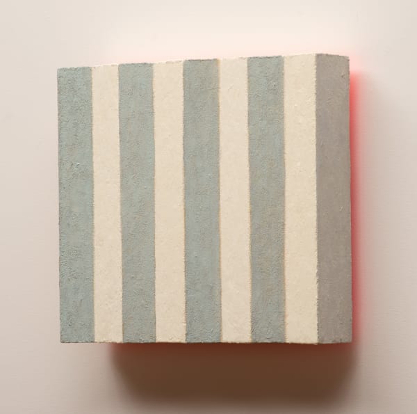 Tim Burns Rhythm and blues, 2022 oil on wood 29.5 x 34 x 8 cm