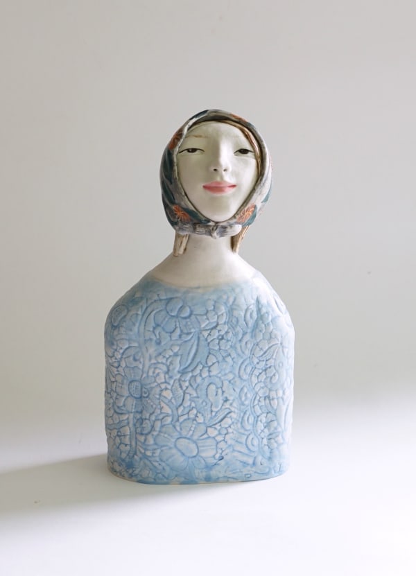 Dai Li Iris with headscarf, 2024 glazed stoneware 24 x 13 x 11 cm