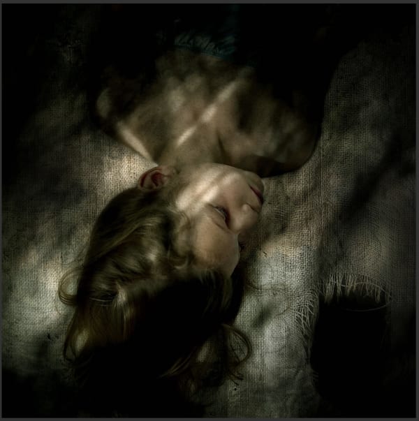 Jane Burton, Motherland #4, 2008