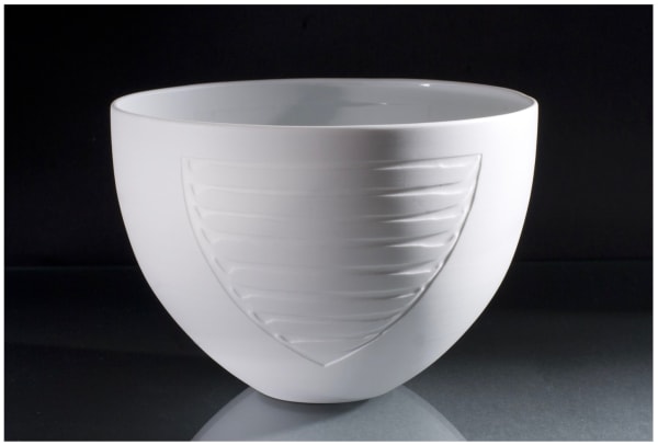 Les Blakebrough, MacDonald Ranges Eucalyptus, Bowl, 2006