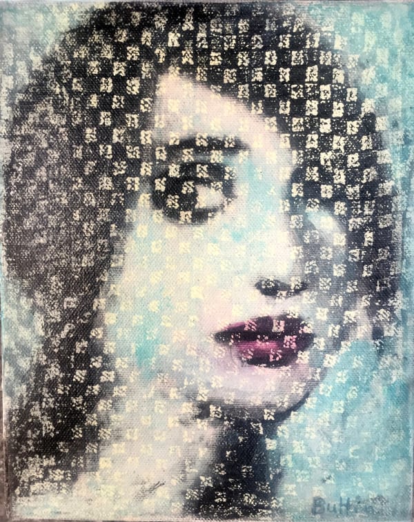 Corinna Button RE, Checking in III