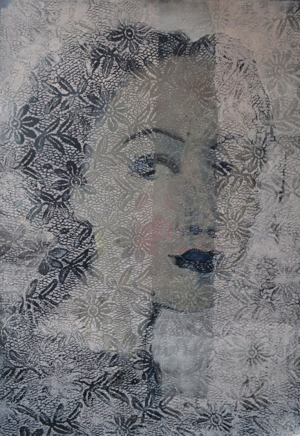 Corinna Button RE, Between You and Me VII