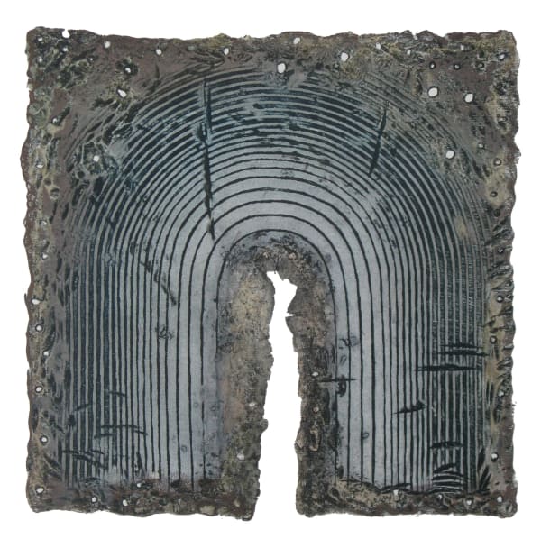Peter Ford RE, Entrance