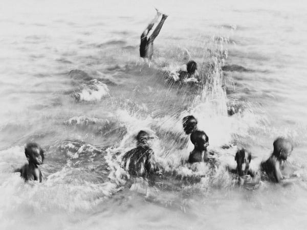 Bastiaan Woudt, Waterplay, from the series Mukono, 2017