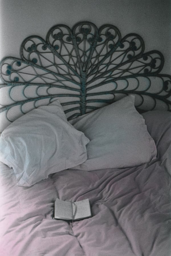 Eloïse Labarbe-Lafon, When grandma's bed becomes my bed, Coeur de Causse, France, 2022