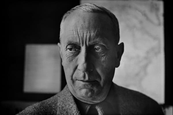 René Groebli, Hans Arp (#615), 1950