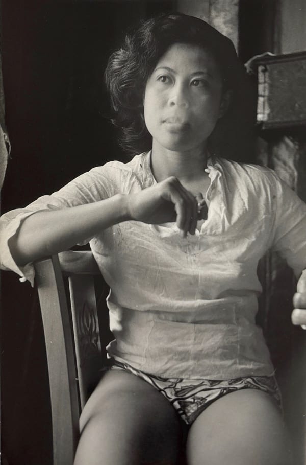 René Groebli, Jamaican girl in her London east end room (#1284), Beryl Chen, Vintage, 1953