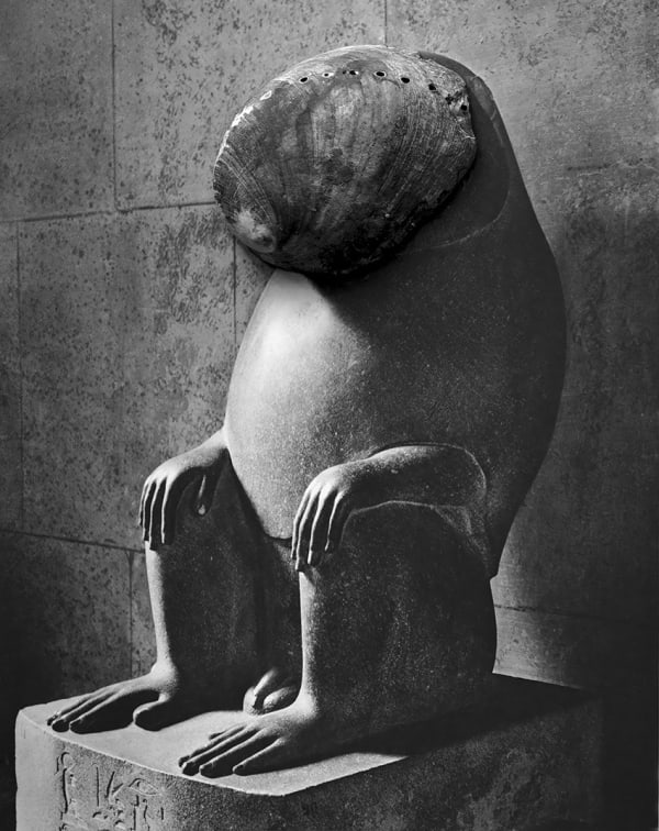 Laurence Aëgerter, Divinité Egyptienne (Musée du Capitole), from the series Rome Eternelle, 2024