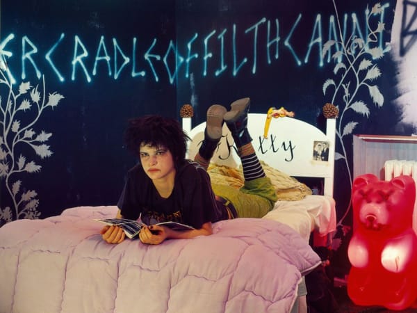 Sue de Beer, Still from Hans und Grete (Cradle of Filth), 2002