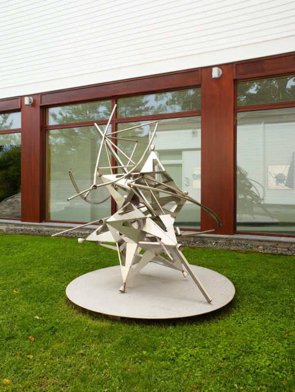 Frank Stella, Stainless split star with truss segments, 2016