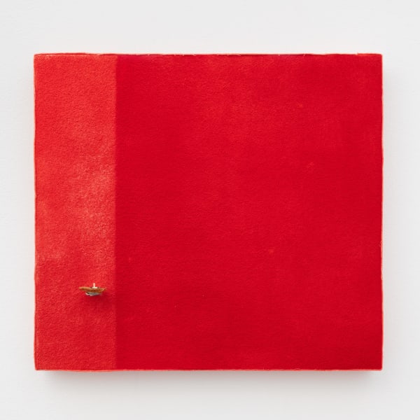 Pier Paolo Calzolari Senza titolo, 2022 Salt, pigment, seashell, fire, flannel on wood 19 3/4 x 21 5/8 x 4 inches 50 x 55 x 10 cm