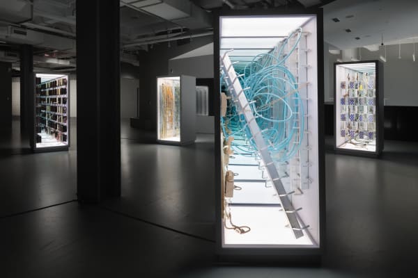 Sarah Meyohas, Bell Vitrine #1–4, 2017