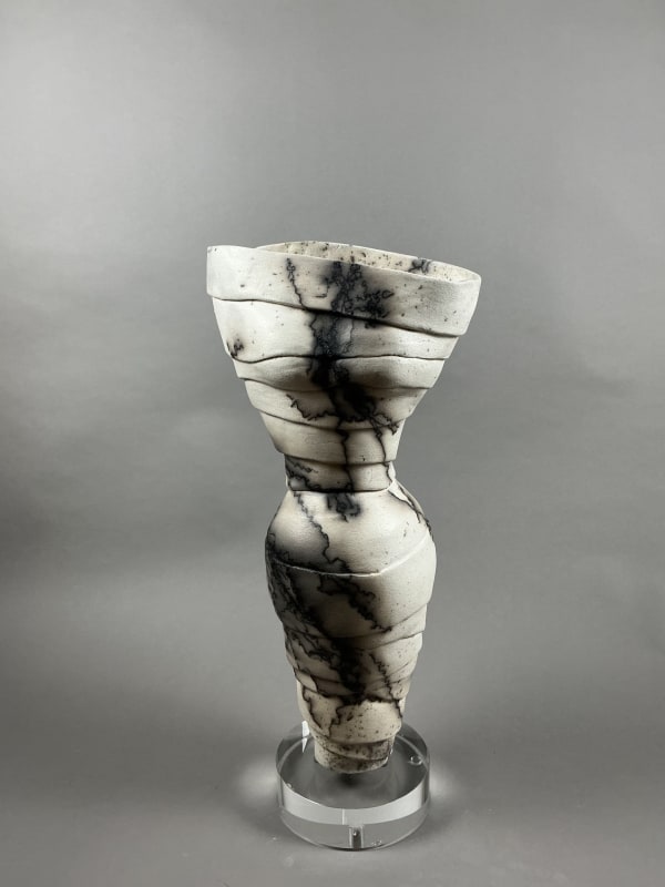 Estella Fransbergen "Ntombi Clay Horse Hair Finish", 2025