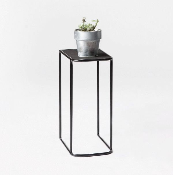 Jialun Xiong, Frame Side Table