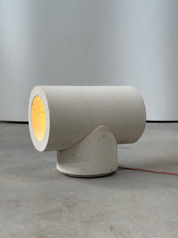 François Lévy, Monobloc Lamp Stool 01