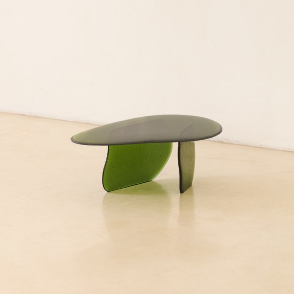 Lucas Recchia, Morfa side table 02, 2019