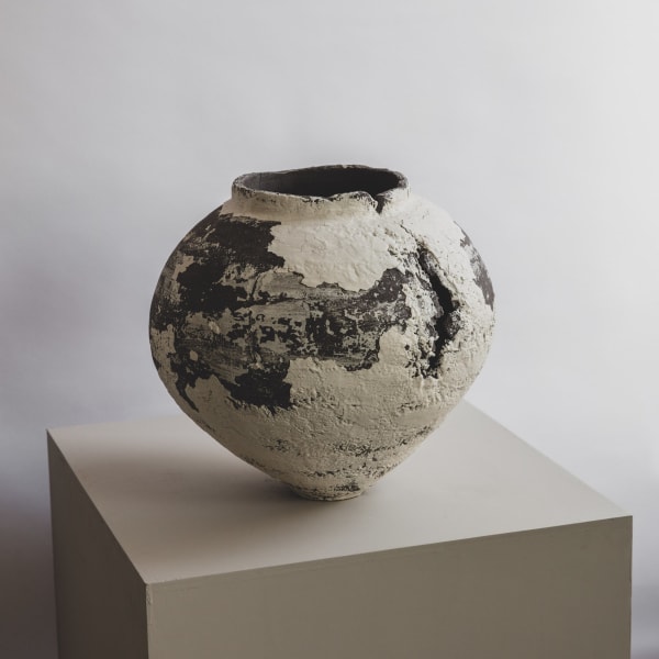 Ilona Golovina, What Remains Vessel, 2023