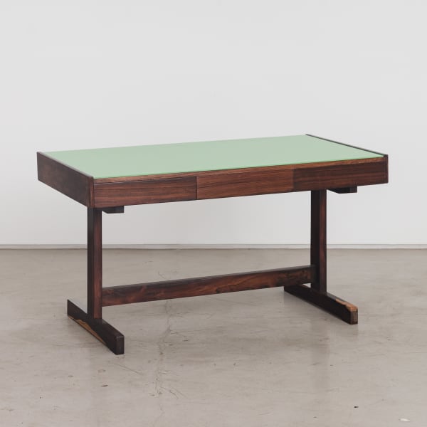 Celina Decorações Rosewood Desk, 1960s