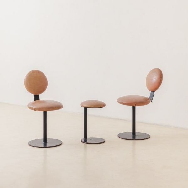 Ricardo Fasanello, Espaço Chairs (2 units), 1974