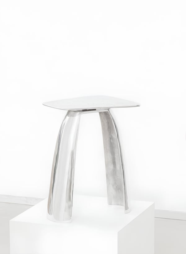 Lucas Recchia, "Arco" Table d'appoint / Side Table, 2023