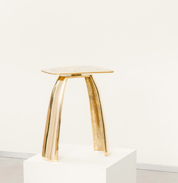 Lucas Recchia, "Arco" Table d'appoint / Side Table, 2023