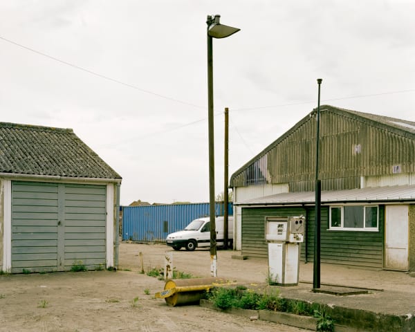 Mark Power, A System of Edges (26 Different Endings) 31 (P132 > S), 2005