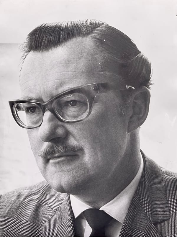 Tom Blau, Alan Whicker, 1964