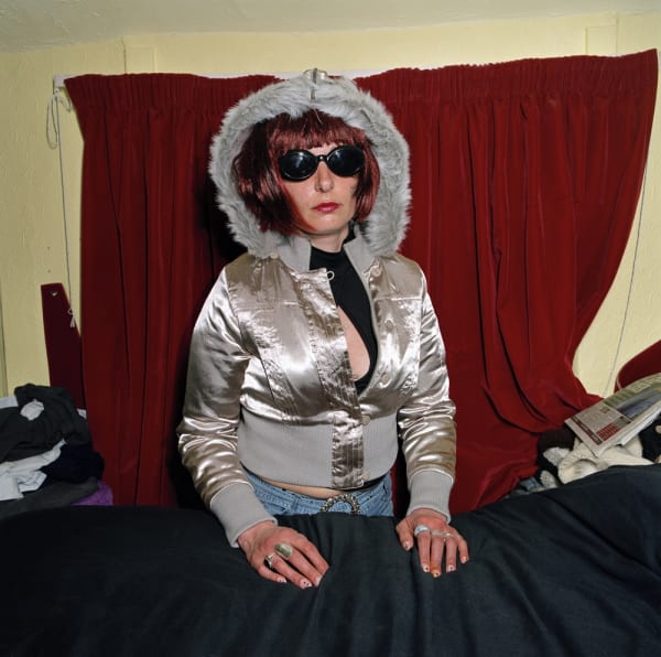 Anna Fox, Linda in the flat, Cornwall (Pictures of Linda), 2005