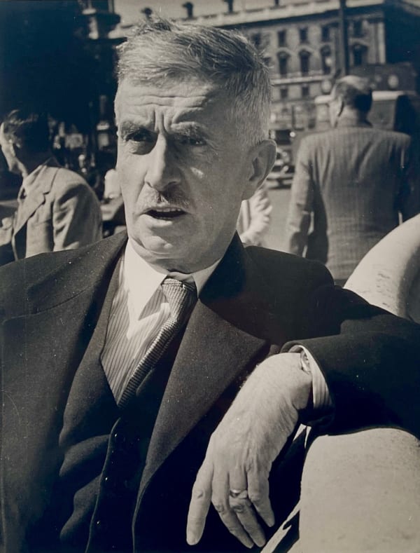 Kurt Hutton, Mr. James Chuter Ede, 1945