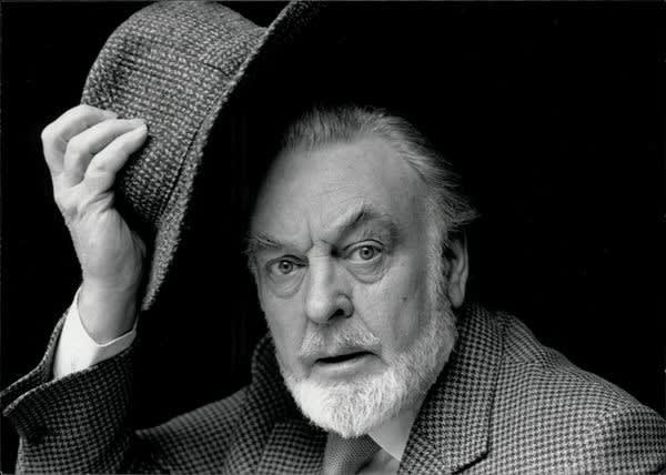 Jane Bown - Donald Sinden, 1989