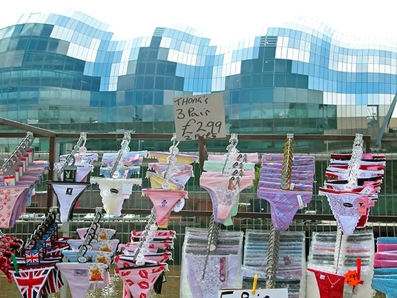 The Caravan Gallery, Thong's, Newcastle and Gateshead, 2004