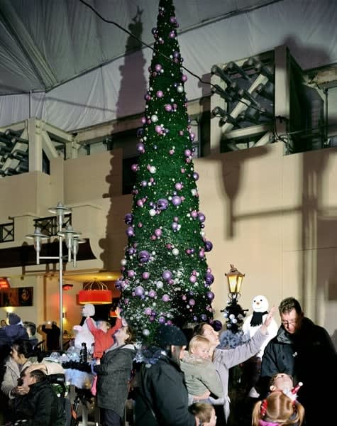 Anna Fox, Resort 1, Skyline Pavillion, Christmas, 2010, 2010