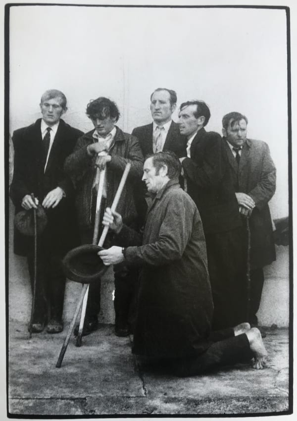 Markéta Luskačová, Pilgrims, Ireland, 1973