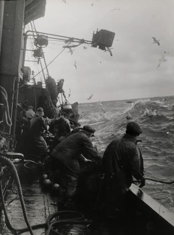 Bert Hardy, A Trawler in Wartime (Looking overboard), 1942