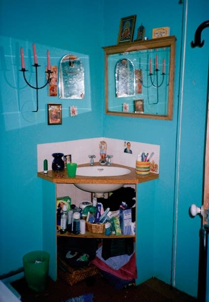 Anna Fox, 41 Hewitt Road (14), 1996-99
