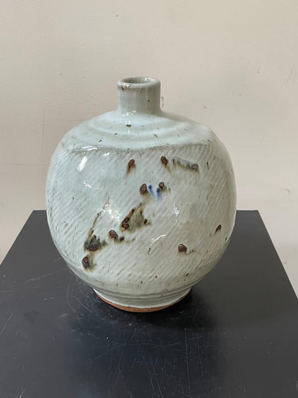 WILLIAM PLUMPTRE, Paddled Bottle, 2025