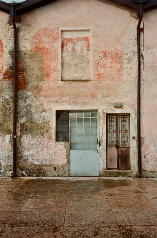 Harriet Challis, House on Lake Garda (2025)