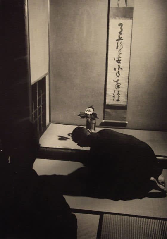 In a tea house, the master of the Tea Ceremony arranging the Holy Niche, Kyoto, Japan