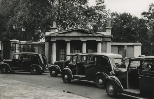 Grosvenor Gate, London, June 10