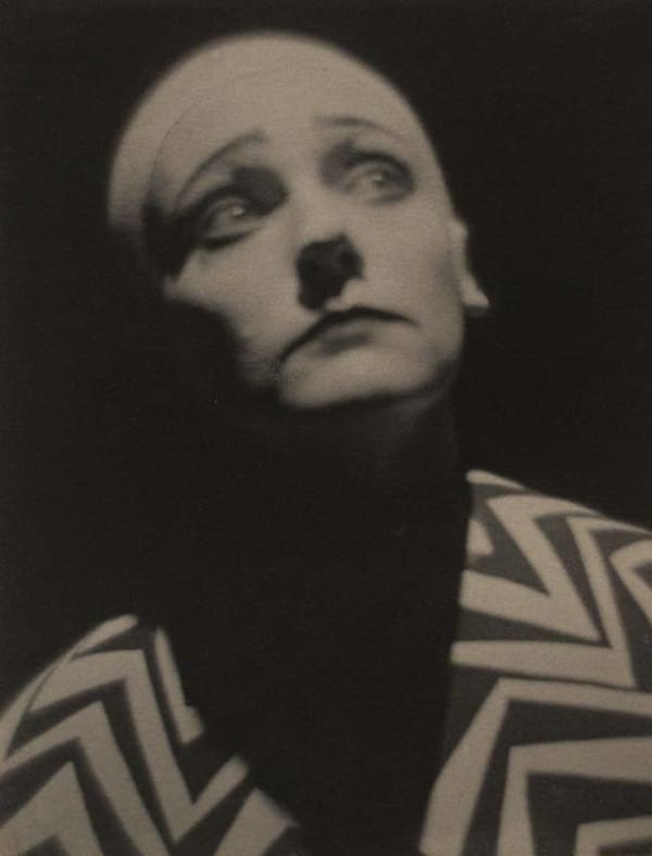 Paul Outerbridge, Pierrot, 1924