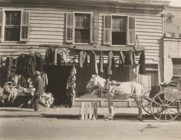 Used Clothing Store, Tennessee