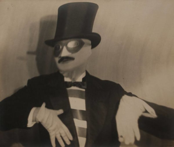 Paul Outerbridge, Self-Portrait, 1927