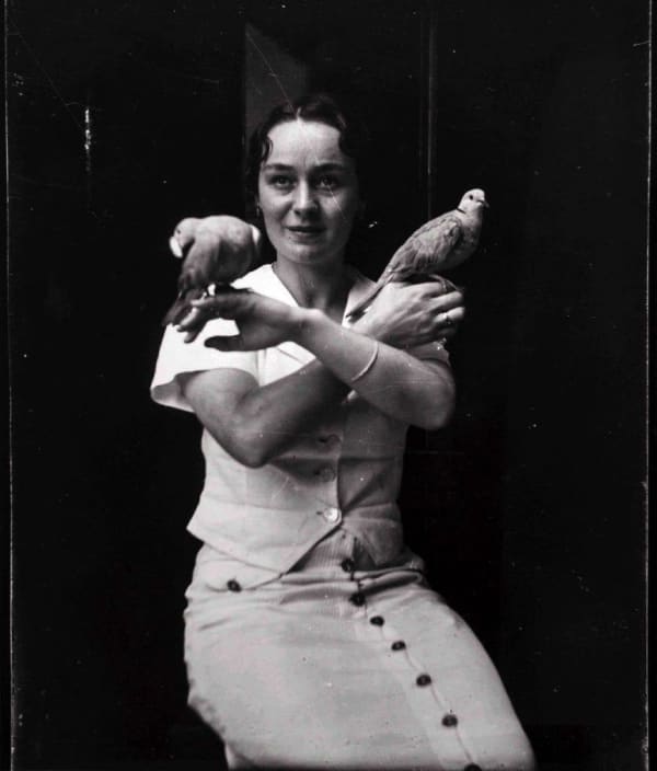 René Magritte, Le Rendez-Vous, Georgette Magritte, Bruxelles, 1938