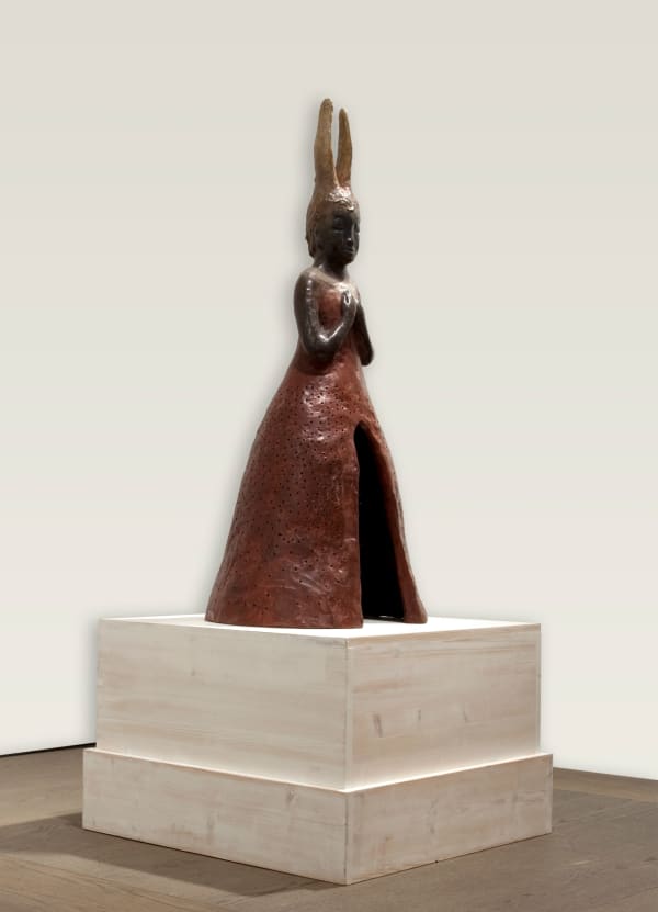 Leiko Ikemura, Usagi Kannon (105), 2012 (cast from 2019)