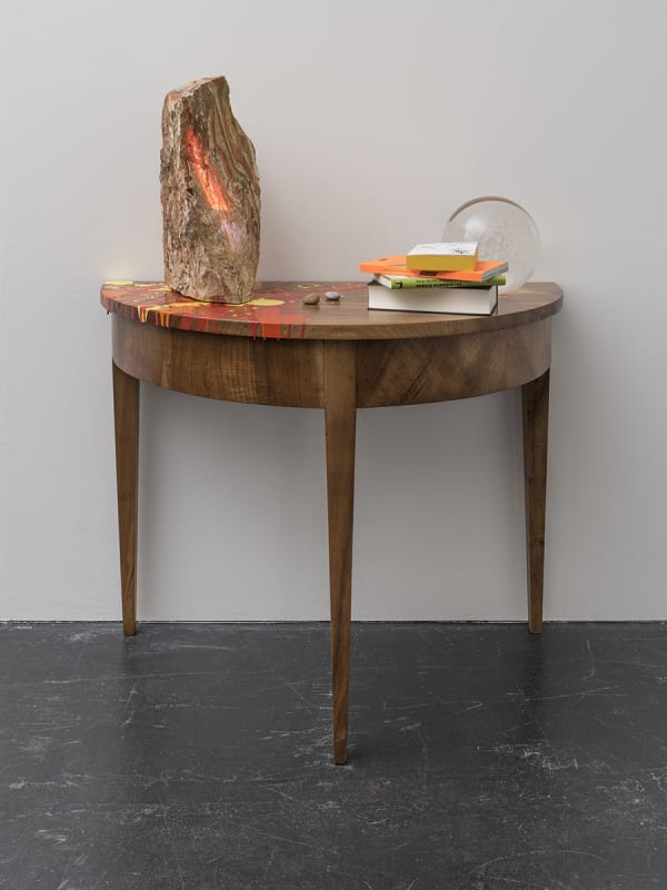 Pipilotti Rist, Zweistein (regenbogenocker), 2015